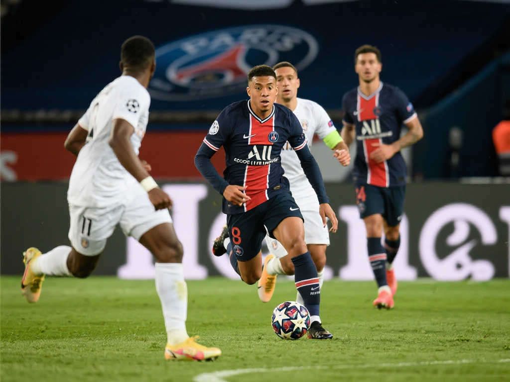 巴黎欧冠联赛阶段前6轮排名低至25位,主场力克曼城或成关键转机 巴黎欧冠联赛阶段前6轮排名低至25位,主场力克曼城或成关键转机